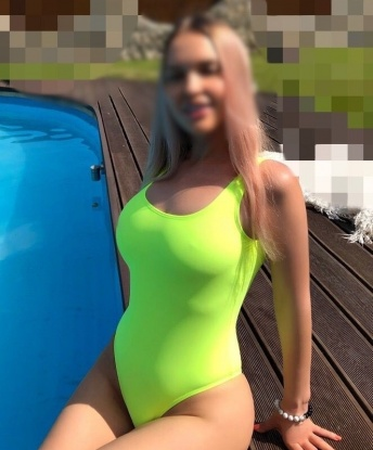 Мои услуги настолько разнообразны, что ты точно найдешь то, чего тебе хочется. Стройное тело, гладкая кожа и пухлые губки - мои фото говорят сами за себя. 💃🔥
Я мастерица искусства массажа, мои ловкие руки создадут идеальный релакс для твоего тела и души. А если ты ищешь что-то более пикантное, я с радостью покажу тебе мои способности в чарующем стриптизе. 💃💦 Нежностей и ласк от меня ты получишь в изобилии, ведь мое удовольствие - твое удовольствие.
Мои клиенты всегда остаются довольными и возвращаются ко мне снова и снова. Не веришь? Прочитай мои восторженные отзывы и сам это узнаешь. ✨💌
Так что, не теряй время, позвони мне и окунись в мир наслаждений со мной. Я жду тебя, готовая исполнить все твои фантазии. 💋💦 Хрюша